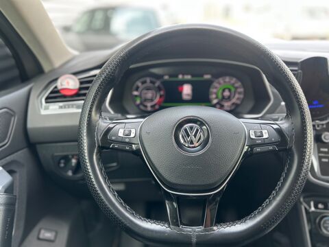 Tiguan 2.0 TDI 150CH BLACK R-LINE DSG BVA / ATTELAGE TOIT OUVRANT 2018 occasion 47000 Agen