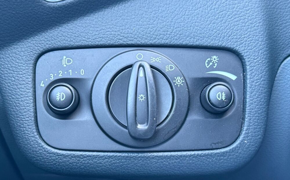 Focus C-MAX 1.0 SCTI 125 TITANIUM 2014 occasion 33210 Maz&egrave;res
