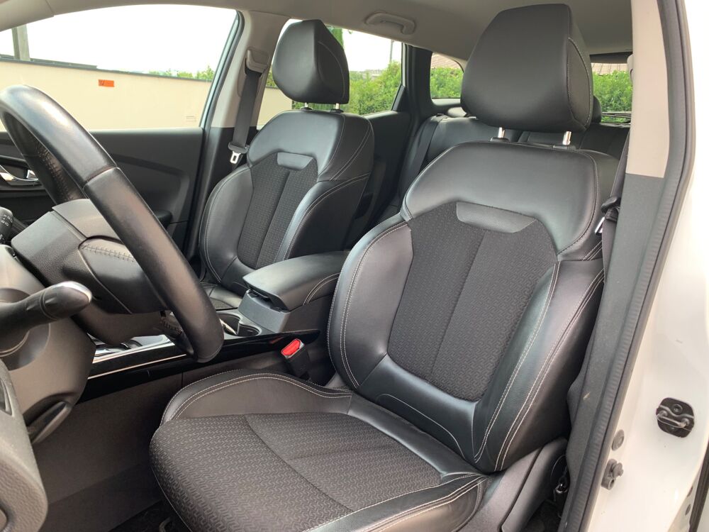 Kadjar 1.2 TCE 130ch ENERGY INTENS / Carplay / Attache remorque/ En 2018 occasion 69420 Ampuis