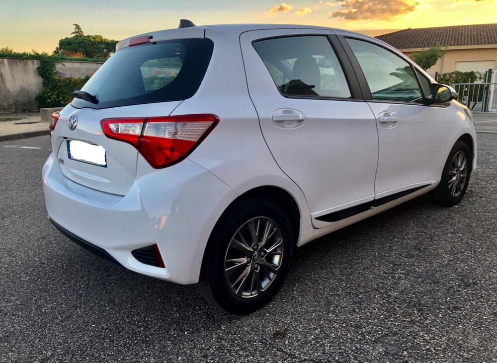 Yaris 1.5 VVTI 110 DYNAMIC 2018 occasion 26000 Valence