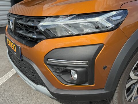 Sandero STEPWAY 1.0 TCE 90ch CONFORT / CARPLAY / CAMERA DE RECUL / A 2023 occasion 17100 Saintes