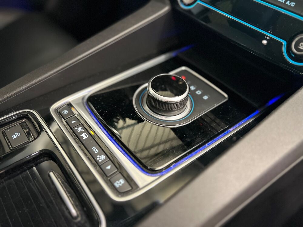 F-PACE 3.0 V6 300ch BVA BLACK LIMITED TOIT PANORAMIQUE 2017 occasion 26100 Romans-sur-Is&egrave;re