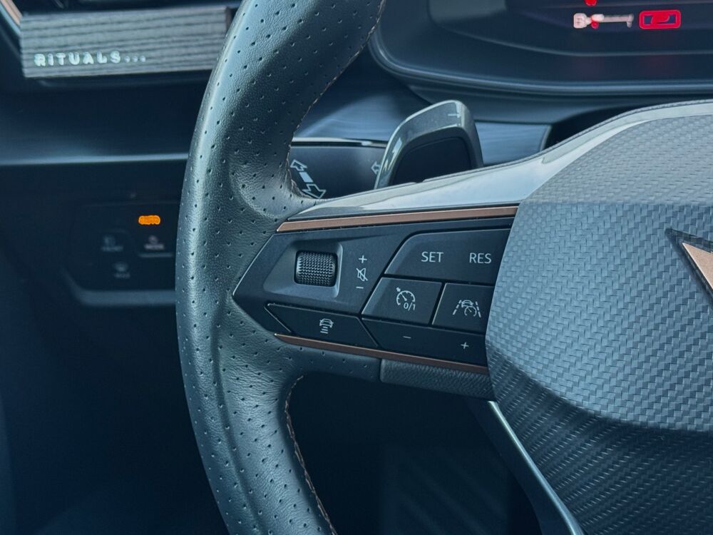 Leon 1.5 E-TSI 150 cv DSG BVA - SIEGES SPORT - TOIT OUVRANT 2024 occasion 68170 Rixheim
