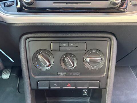 COCCINELLE II 1.6 TDI 105CV - PACK VINTAGE - GARANTIE 12 MOIS 2013 occasion 69150 D&eacute;cines-Charpieu