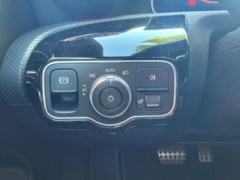 Classe A 1.3 180 AMG LINE 7G-DCT BVA-PALETTES AU VOLANT-CARPLAY-SIEGE 2020 occasion 76150 Saint-Jean-du-Cardonnay