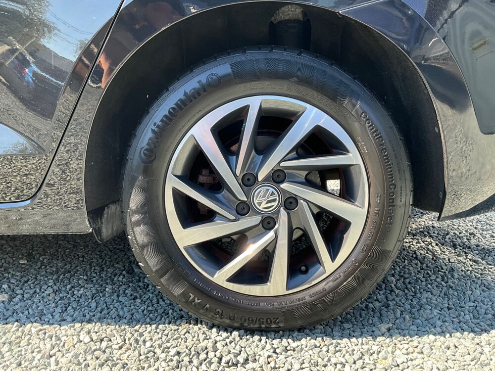 Touran Places 1.6 TDI 115 BLUEMOTION ALLSTAR DSG / 7 Places / Entre 2017 occasion 17000 La Rochelle