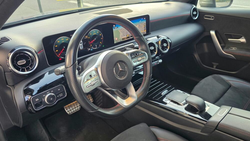 Classe A 2.0 250 225 AMG LINE 7G-DCT BVA/PALETTES AU VOLANT/SIEGES SP 2018 occasion 74600 Seynod