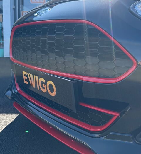 Fiesta V (2) 1.0 ECOBOOST 140 S&S ST LINE BLACK EDITION 3P + RADAR 2017 occasion 97410 Saint-Pierre