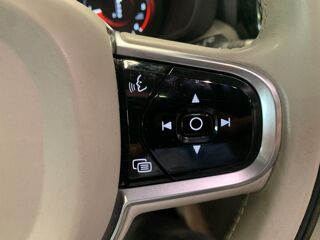 XC60 2.0 D5 235 INSCRIPTION AWD GEARTRONIC BVA 2017 occasion 76190 &Eacute;calles-Alix