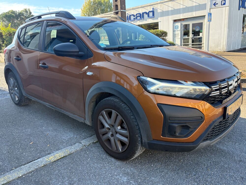 Sandero STEPWAY 1.0 TCE 90 CH ESSENTIEL / 1 ER MAIN / SUIVI DACIA / 2023 occasion 40000 Mont-de-Marsan