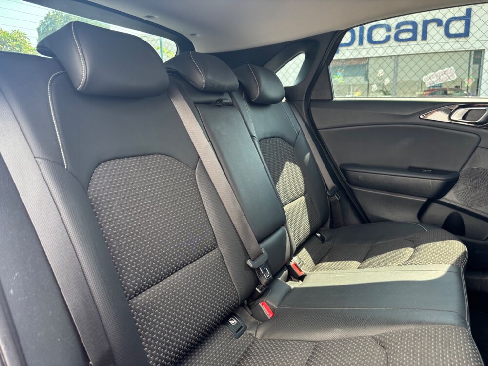 Ceed 1.4 T-GDI 140 CH EDITION-1 DCT BVA / ENTRETIEN KIA / CARPLAY 2018 occasion 40000 Mont-de-Marsan