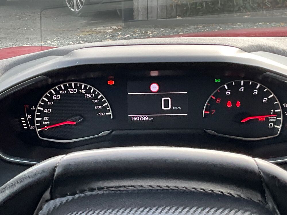 208 GENERATION-II 1.5 BLUEHDI 100 ch ACTIVE BUSINESS / CARPLAY / 2021 occasion 17000 La Rochelle