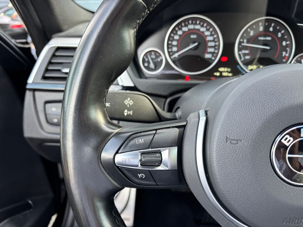 S&eacute;rie 3 TOURING 2.0 320 I 185 ch M SPORT - Ligne d'&eacute;chappement - Si&egrave; 2019 occasion 44220 Cou&euml;ron