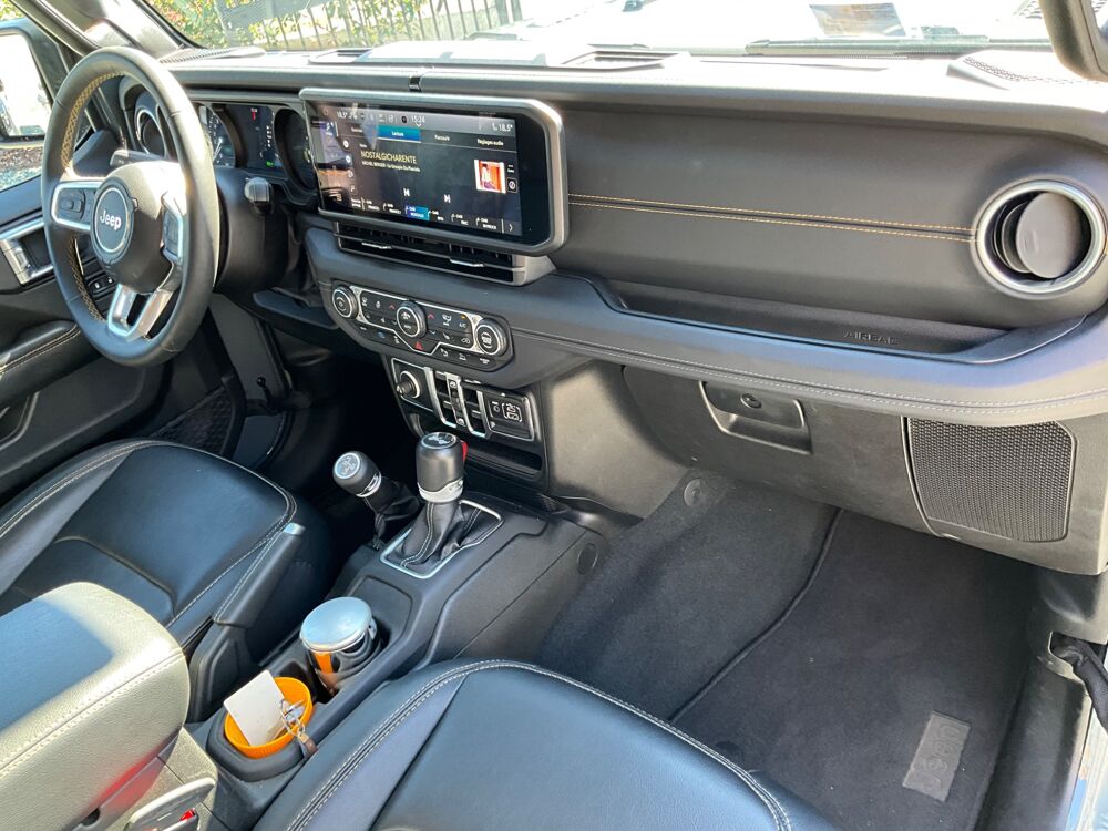 Wrangler 2.0 T 380H 270 4XE HYBRID PHEV UNLIMITED SAHARA AWD BVA 2024 occasion 17000 La Rochelle
