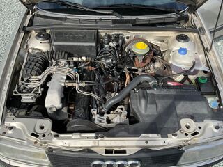 A4 AUDI 90 2.2 136CH / 5 CYLINDRES / FACTURES D'ENTRETIENS / AU 1989 occasion 17000 La Rochelle