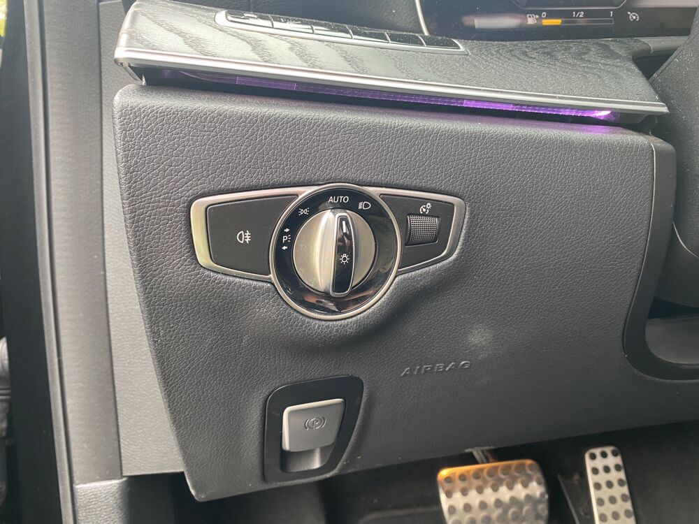 Classe E 2.0 220d 195CH AMG LINE *VIRTUAL COCKPIT*TOIT OUVRANT*CAMERA 2019 occasion 13009 Marseille