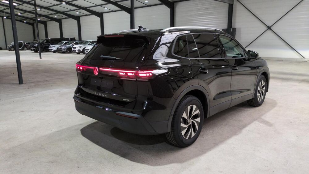 Tiguan 1.5 ETSI 150CH BVA DSG7 LIFE PLUS + PACK HIVER + TOIT PANO 0 2025 occasion 17000 La Rochelle