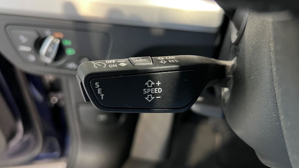 Q5 55 TFSIE 367ch QUATTRO S LINE S TRONIC 7 - MATRIX LED - FEUX 2023 occasion 33610 Cestas