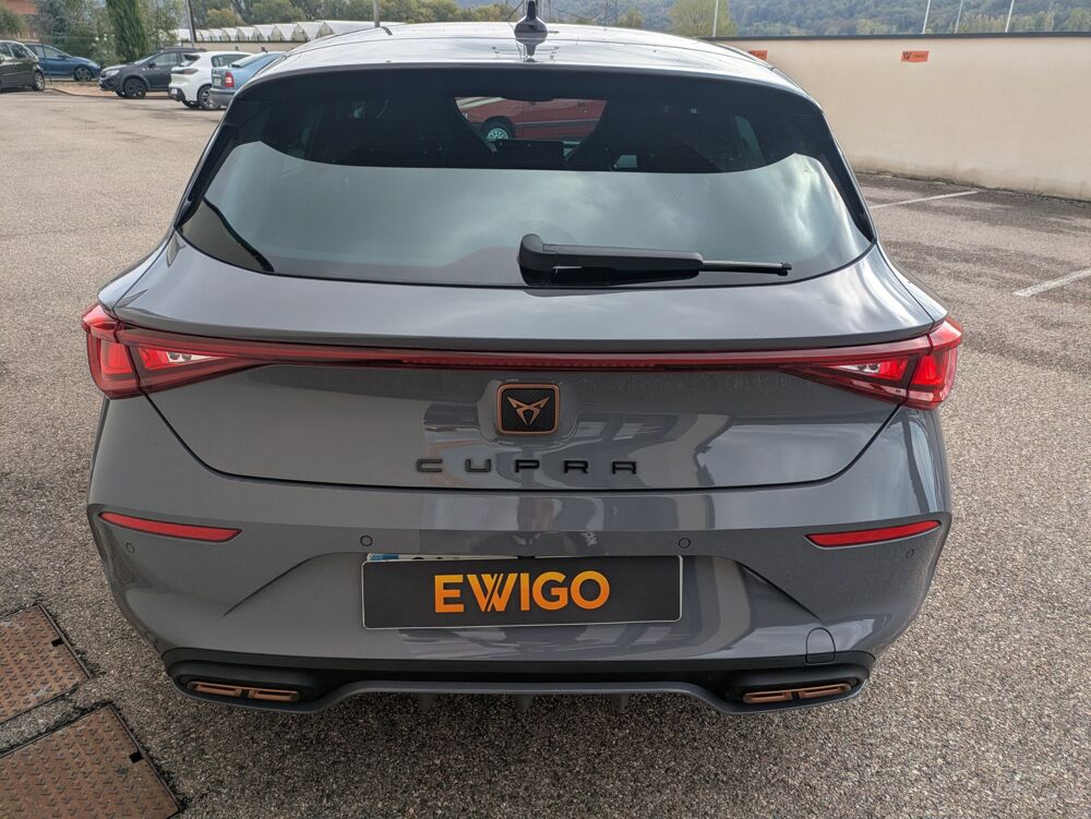 Leon 1.4 E-HYBRID 245CH VZ DSG6 - Toit ouvrant - pack hiver - cam 2023 occasion 69420 Ampuis