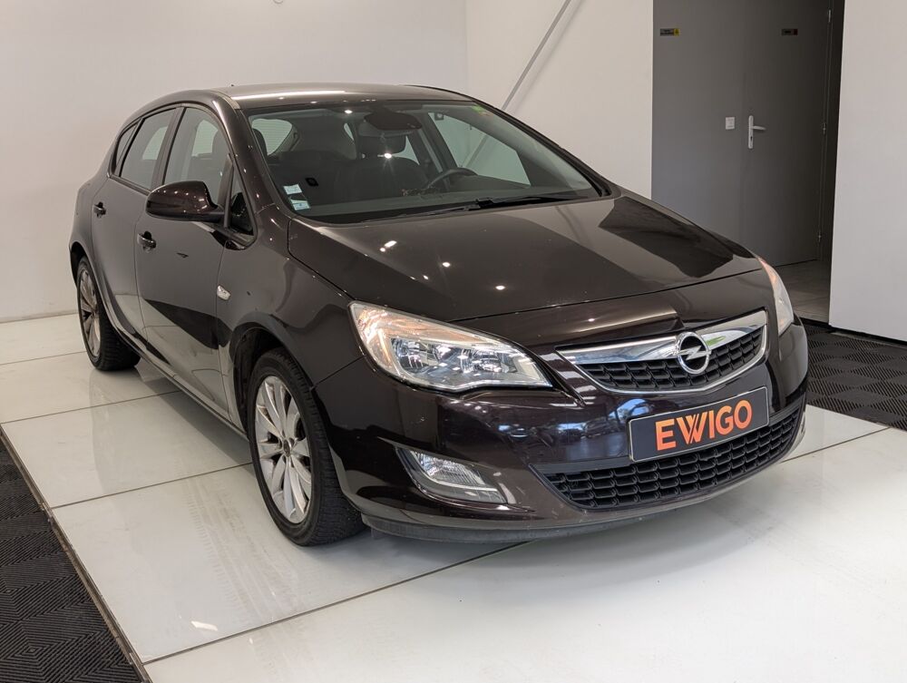 Astra 1.4 T 140ch CONNECT PACK 2012 occasion 90160 Bessoncourt