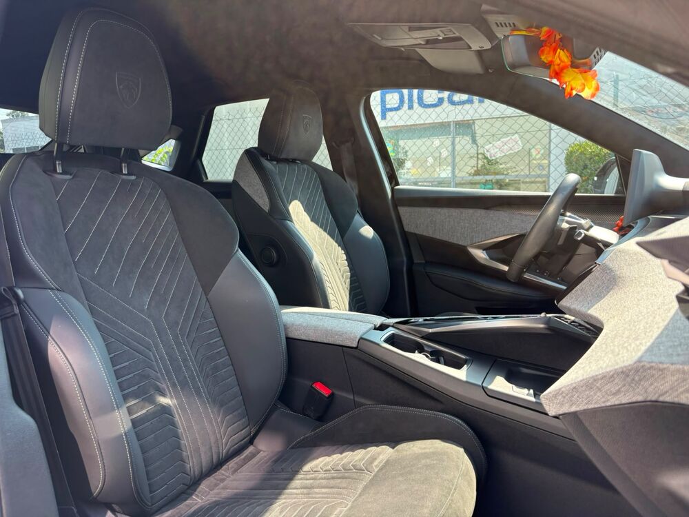 3008 1.2 135 CH MHEV HYBRID GT E-DCS6 BVA / SUIVI PEUGEOT / CARPL 2024 occasion 40000 Mont-de-Marsan