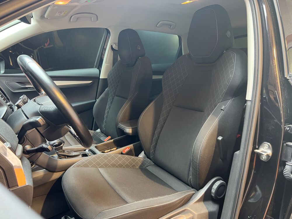 Karoq 1.5 TSI 150 ACT BUSINESS 4X2 DSG BVA // 1ER MAIN // CARPLAY 2021 occasion 33320 Eysines