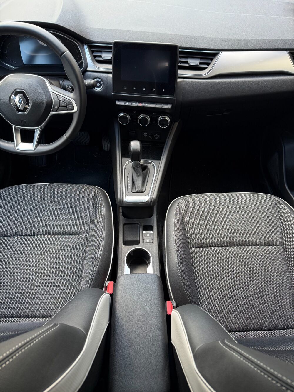 Captur 1.3 TCE 160 ch MICRO-HYBRID 160 HYBRID INTENS EDC 2022 occasion 94170 Le Perreux-sur-Marne
