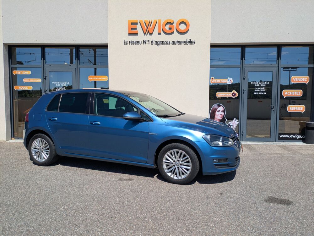 Golf 1.2 TSI 105cv BLUEMOTION CUP / RADAR AV-AR / TOIT OUVRANT / 2014 occasion 69420 Ampuis