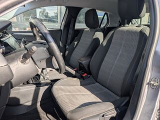 Corsa 1.2L 70ch EDITION BUSINESS + APPLE CARPLAY / ATTELAGE / RADA 2021 occasion 38420 Le Versoud