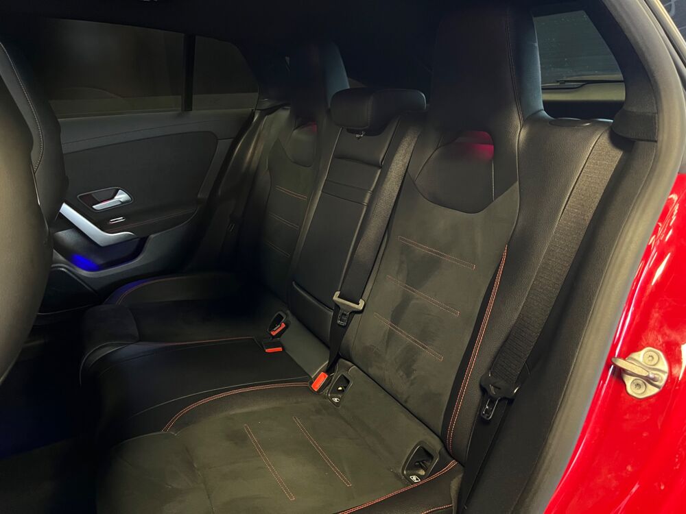 Classe CLA SHOOTING BRAKE 2.0 220D 190 AMG LINE 8g-DCT BVA // TOIT OUVR 2019 occasion 44300 Nantes