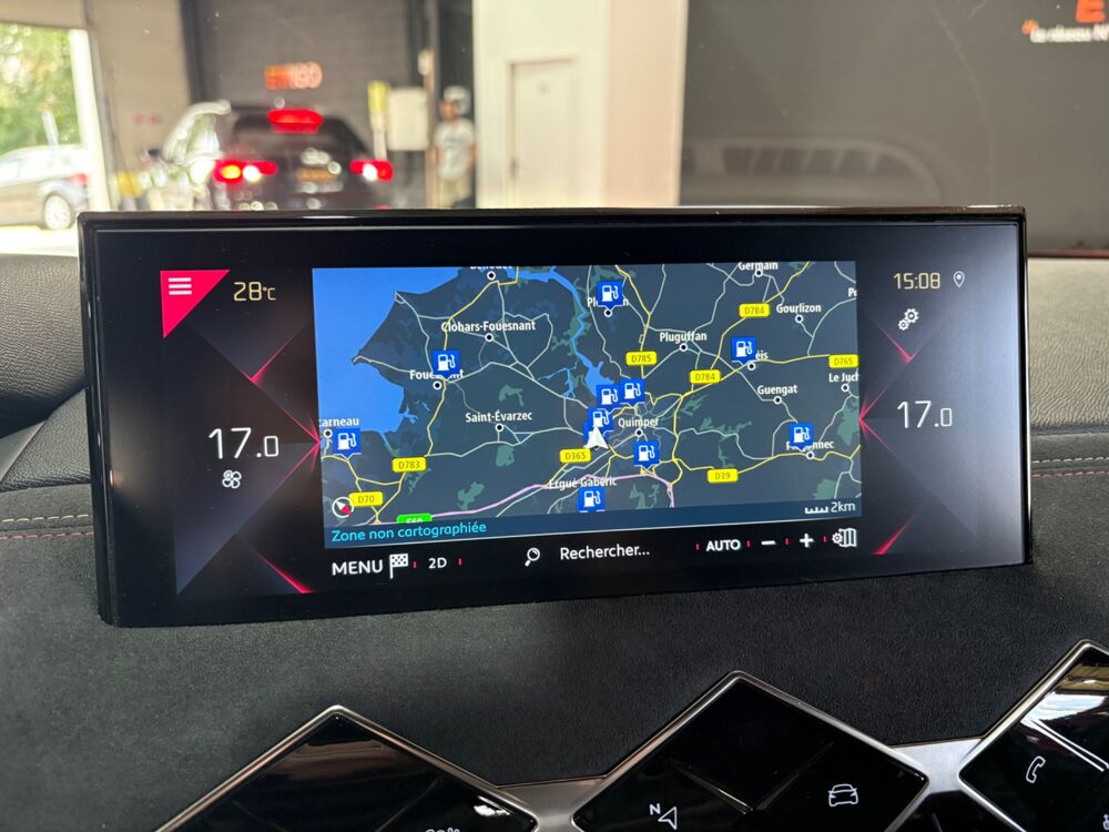 DS3 CROSSBACK 1.5 130 CH PERFORMANCE LINE EAT8 / RADARS AV & AR 2022 occasion 29000 Quimper