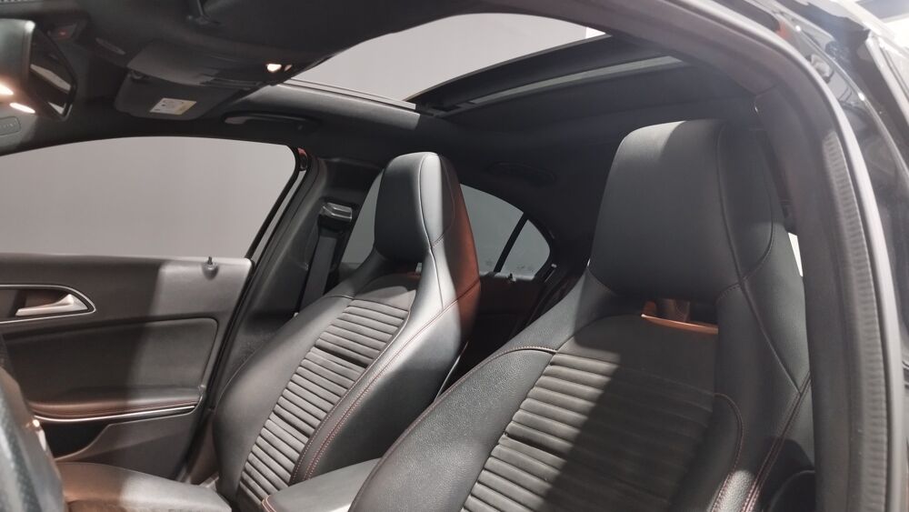 Classe A PHASE II 2.2 CDI 136CV FASCINATION AMG LINE / TOIT PANORAMIQ 2018 occasion 17430 Tonnay-Charente