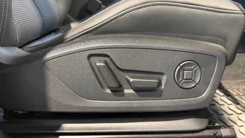 Q3 45 TFSIe 245ch S-LINE S-TRONIC 6 - HAYON ELECTRIQUE - ATTELA 2024 occasion 33610 Cestas