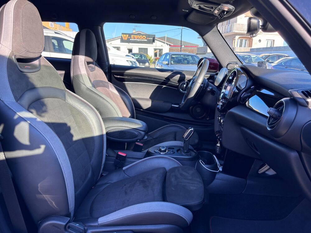 Cooper 2.0 231 JOHN COOPER WORKS ULTIMATE LCI BVA / HK / CARPLAY / 2021 occasion 42160 Andr&eacute;zieux-Bouth&eacute;on