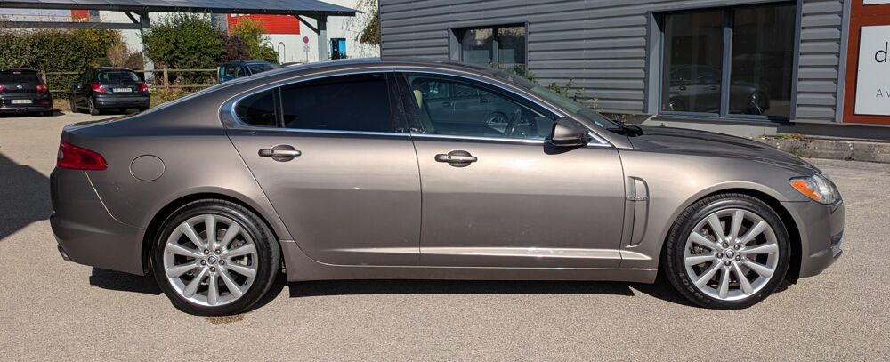 XF S - V6 3.0 D 275ch LUXURY PREMIUM BVA 2010 occasion 25300 Pontarlier