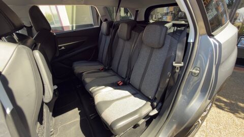 5008 1.2 130 CH ALLURE START-STOP - GARANTIE 6 MOIS MINI 2018 occasion 69150 D&eacute;cines-Charpieu