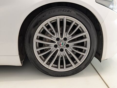 Giulia 2.2 JTDM 180ch LUSSO BVA 2017 occasion 90160 Bessoncourt