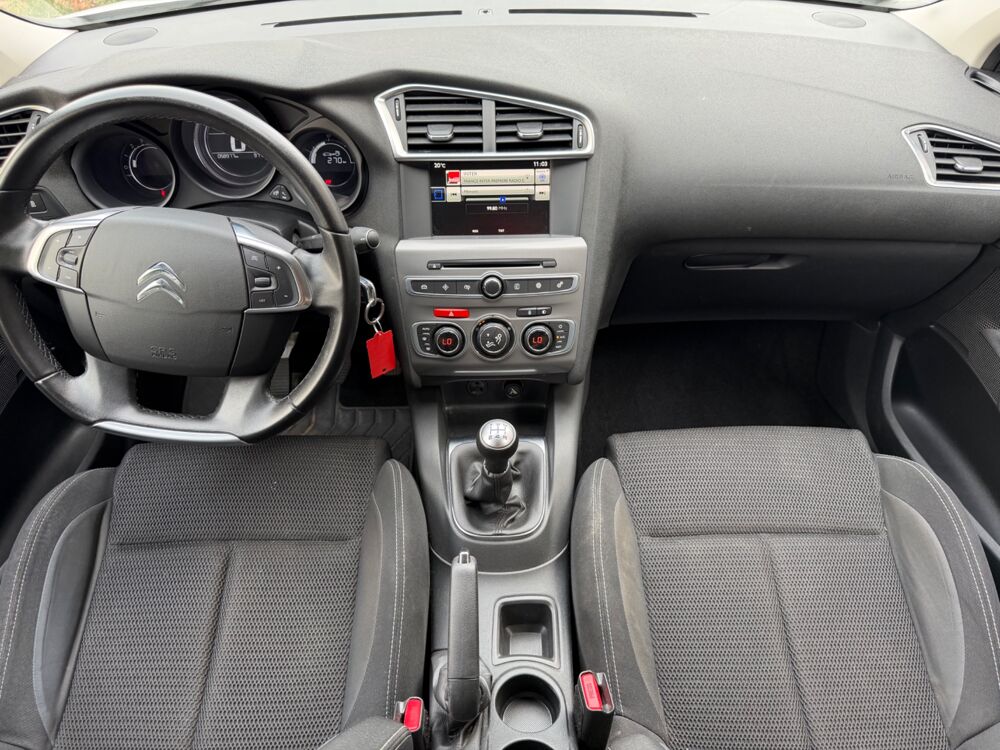 C4 1.2 PURETECH 110CV - MILLENIUM - ENTRETIEN COMPLET 2016 occasion 69150 D&eacute;cines-Charpieu