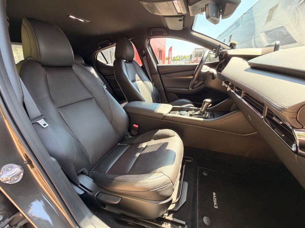 Mazda3 2.0 SKYACTIV-G 120Ch HYBRID MHEV INSPIRATION EXECUTIVE BVA E 2019 occasion 76150 Saint-Jean-du-Cardonnay