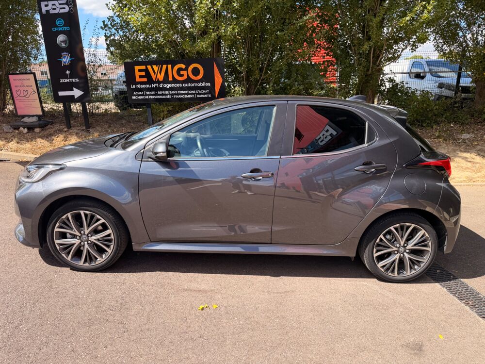 Yaris 1.5 VVTI 115Ch 90 FULL-HYBRID 0.8KWH ELEGANT E-CVT BVA - CAM 2022 occasion 76150 Saint-Jean-du-Cardonnay