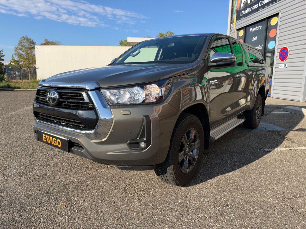 Hilux X-TRA CAB 4WD 2.8L 204 CH D-4D BVA INVICIBLE 2026 occasion 47000 Agen