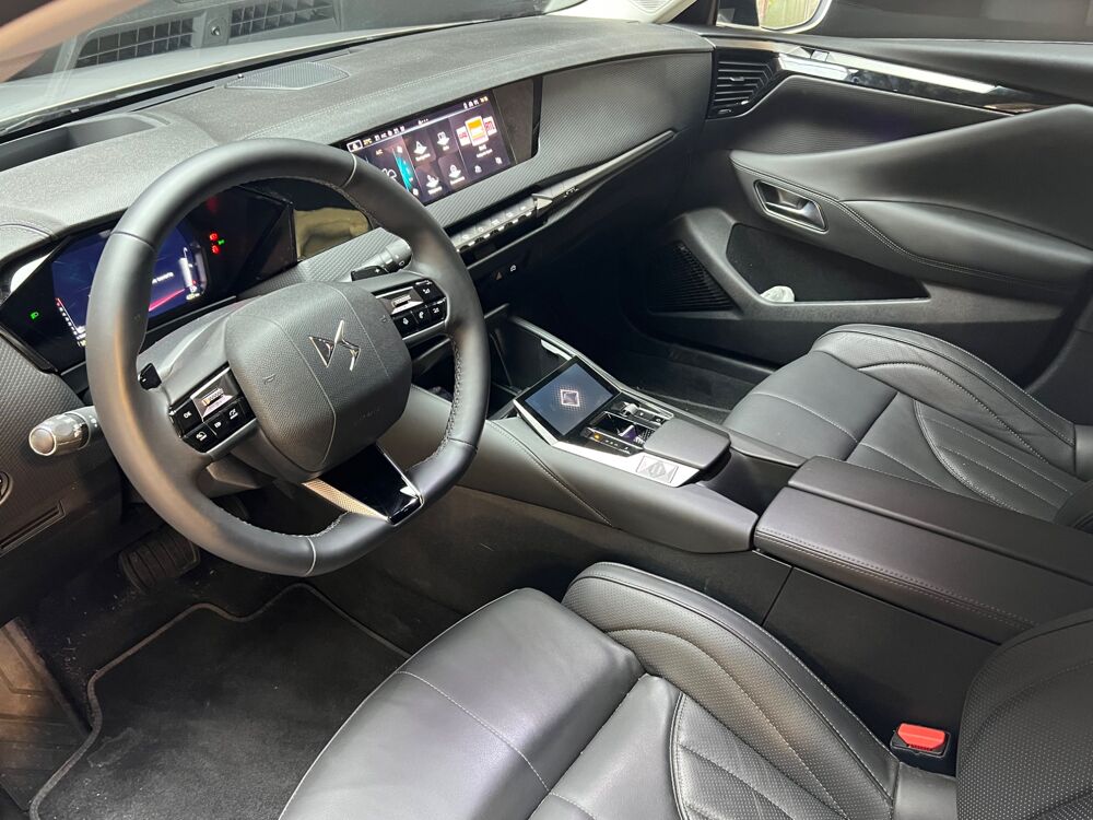 DS4 RIVOLI 1.2L 130ch EAT8 | FULL OPTIONS | CAM&Eacute;RA 360&deg; | SI&Egrave;GES 2023 occasion 33320 Eysines