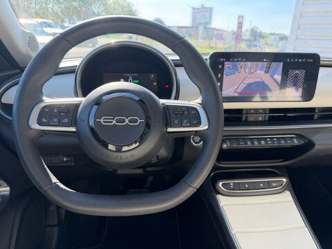 Fiat 600 ELECTRIC 155ch 54KWH LA-PRIMA BVA / SOH 95% / CARPLAY / SIEG 2024 occasion 17100 Saintes