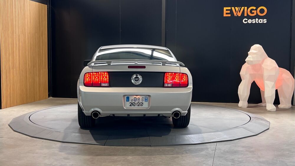 Mustang FASTBACK GT V8 4.6L 305ch SACT 24 soupapes - CARTE GRISE FRA 2007 occasion 33610 Cestas