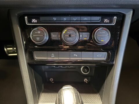Touran 1.6 TDI 115 CH BLUEMOTION DSG / CARPLAY / CAMERA DE RECUL / 2019 occasion 29000 Quimper