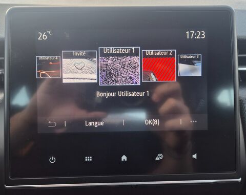 Clio 1.6 E-TECH 140 CH 90 HYBRID FULL-HYBRID LIMITED BVA + CAMERA 2022 occasion 97410 Saint-Pierre