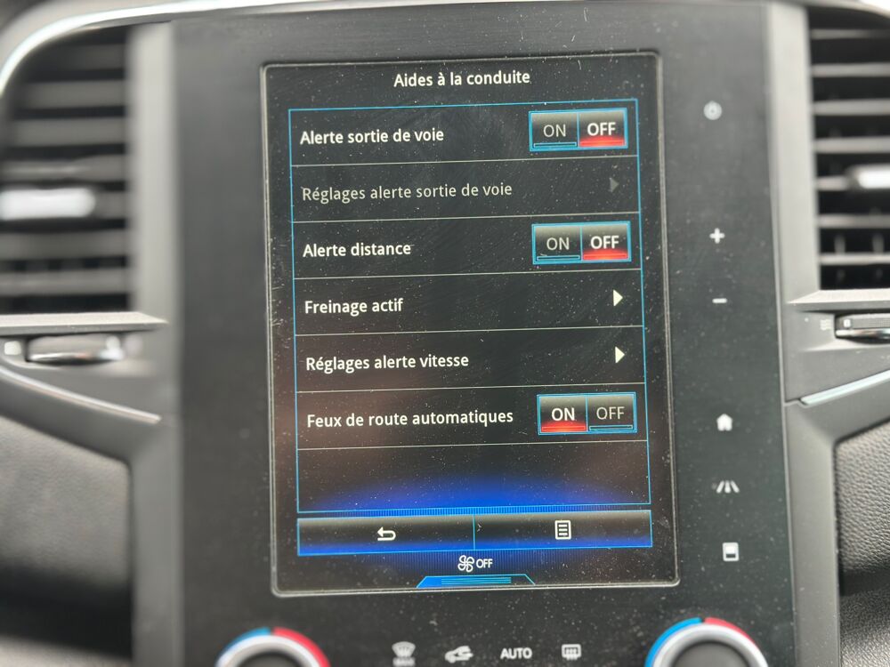 M&eacute;gane ESTATE 1.5 DCI 110CH ENERGY INTENS / ENTRETIEN RENAULT / ATT 2017 occasion 47000 Agen