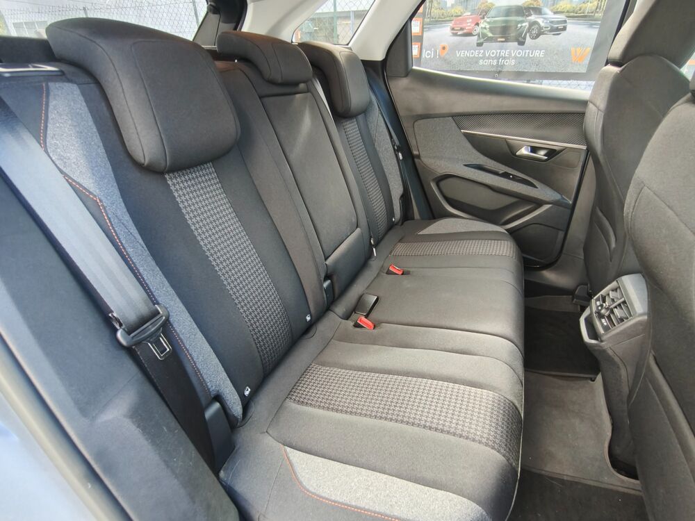 3008 GENERATION-II 1.5 BLUEHDi 130 CH ACTIVE EAT BVA / CARPLAY / 2020 occasion 40000 Mont-de-Marsan