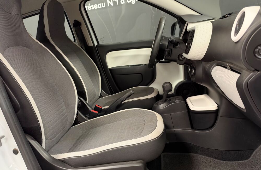 Twingo III 0.9 TCe 90 LIMITED 2017 EDC // ENTRETIEN CONSTRUCTEUR 2018 occasion 34430 Saint-Jean-de-V&eacute;das