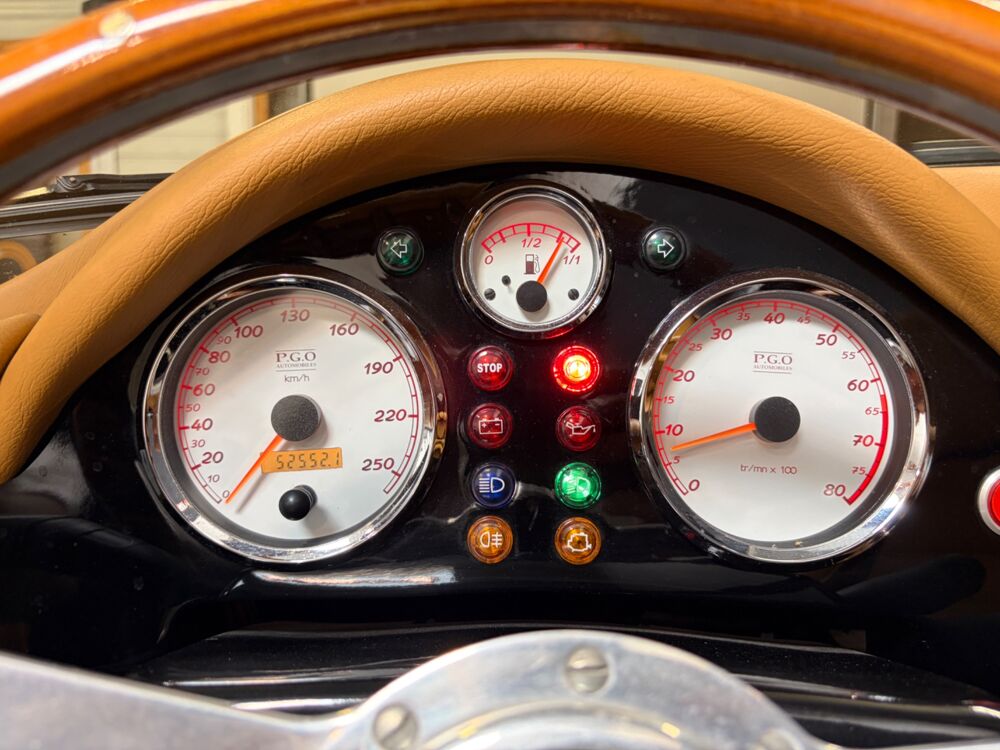 Speedster II 2.0 135CH EXECUTIF 2005 occasion 78125 Gazeran